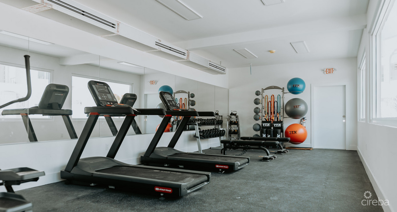 31 Sunset Point- Seafront, 2nd Floor, Unbelievable Views! 1-bed/ 1.5-bath