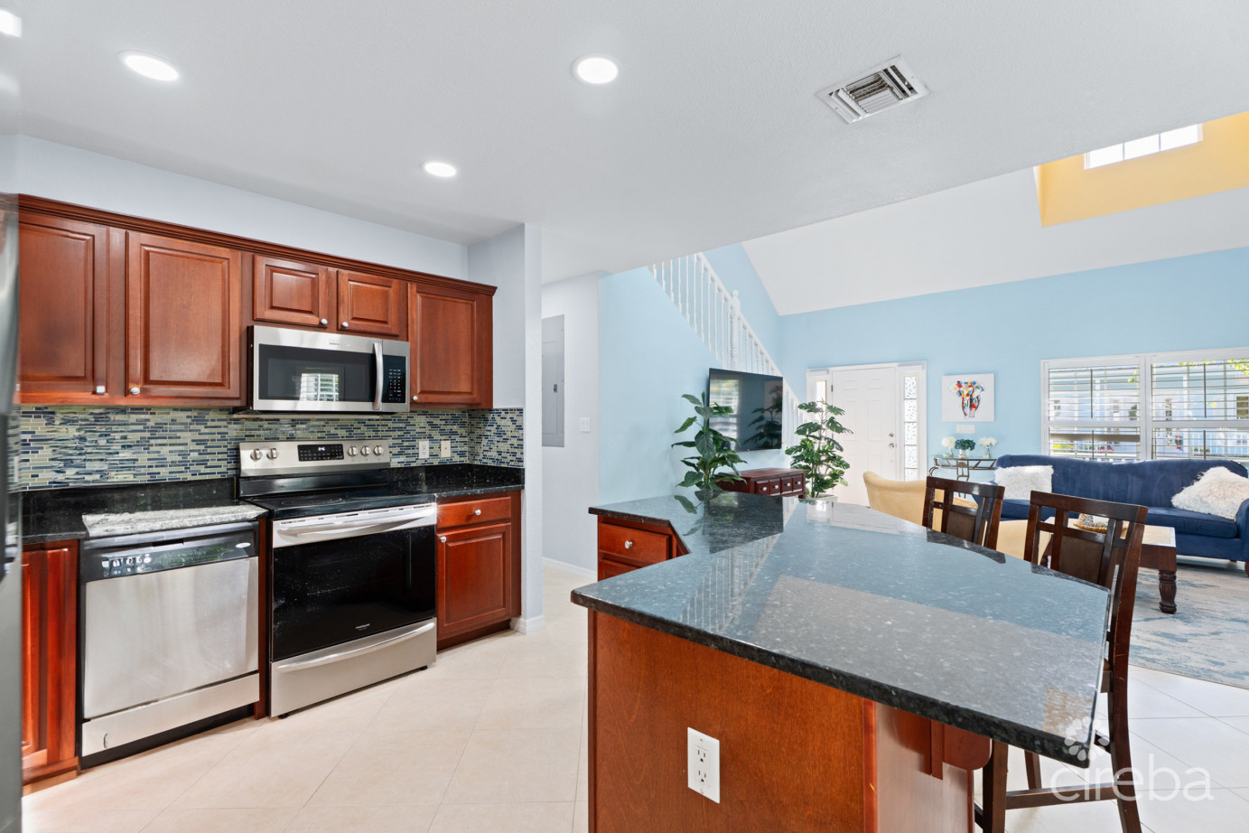 The Plantation 13, South Sound