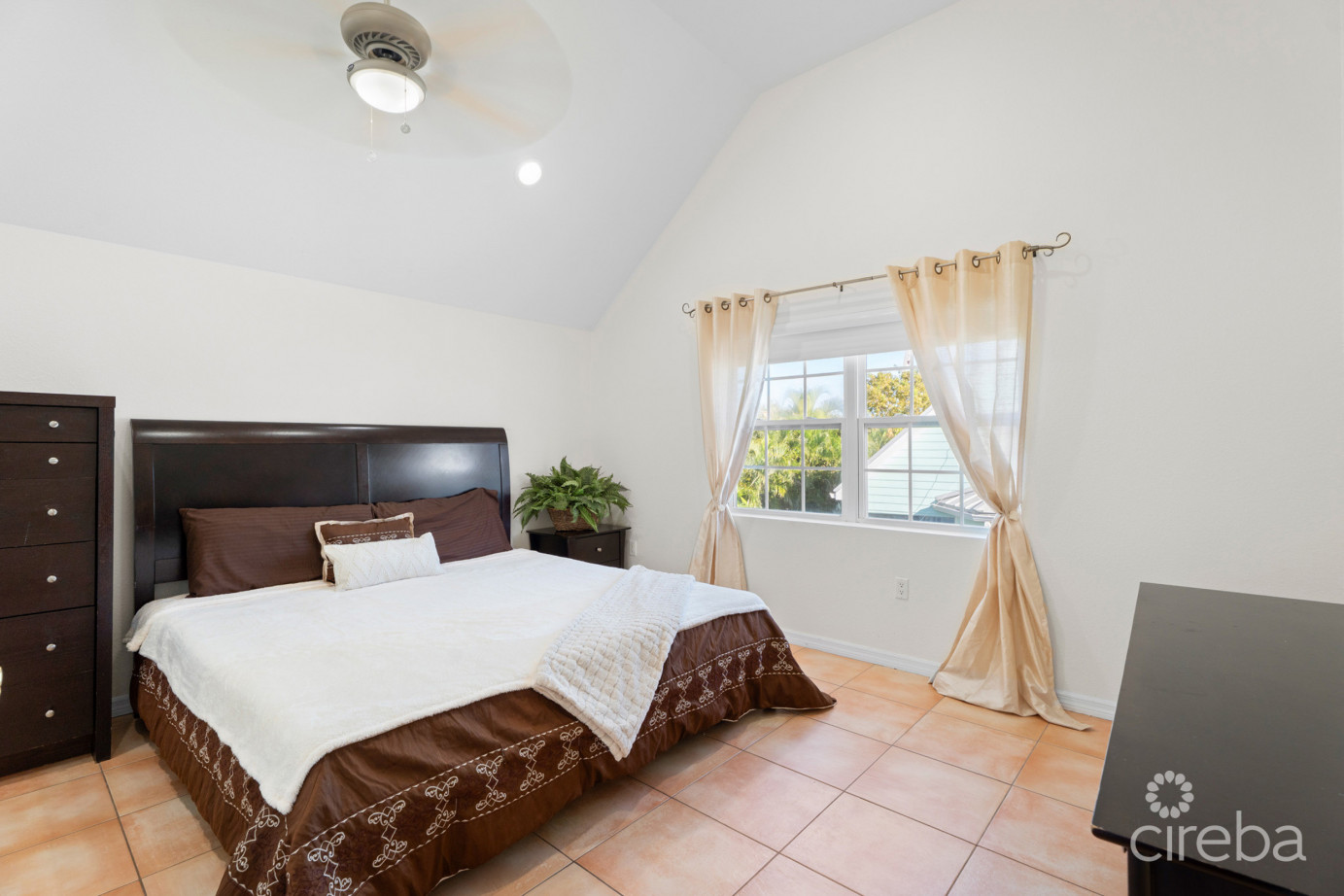 The Plantation 13, South Sound