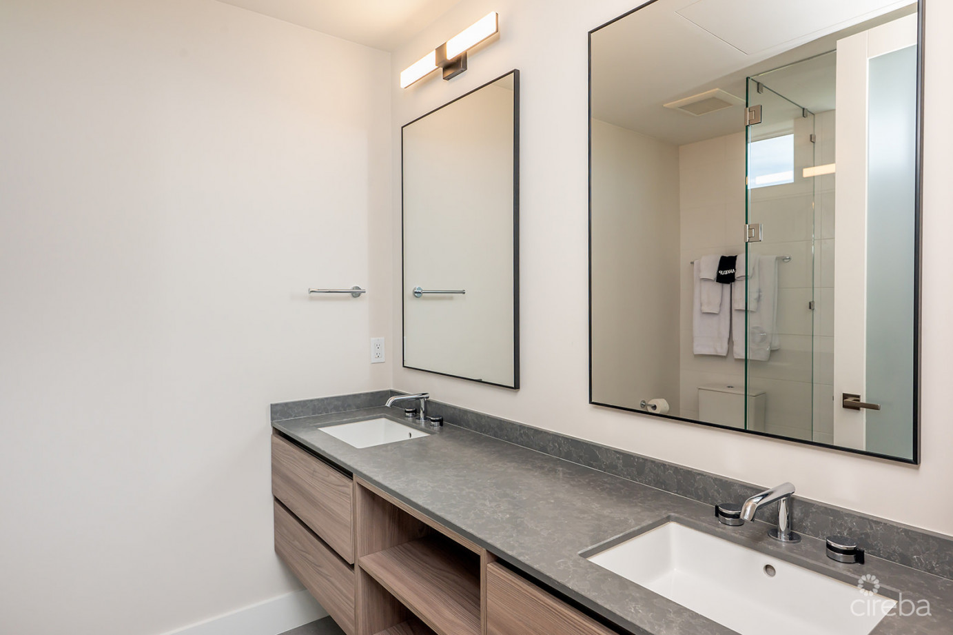 Point West Unit #10 - One Bed Garden View