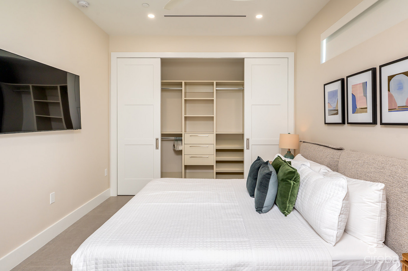 Point West Unit #10 - One Bed Garden View