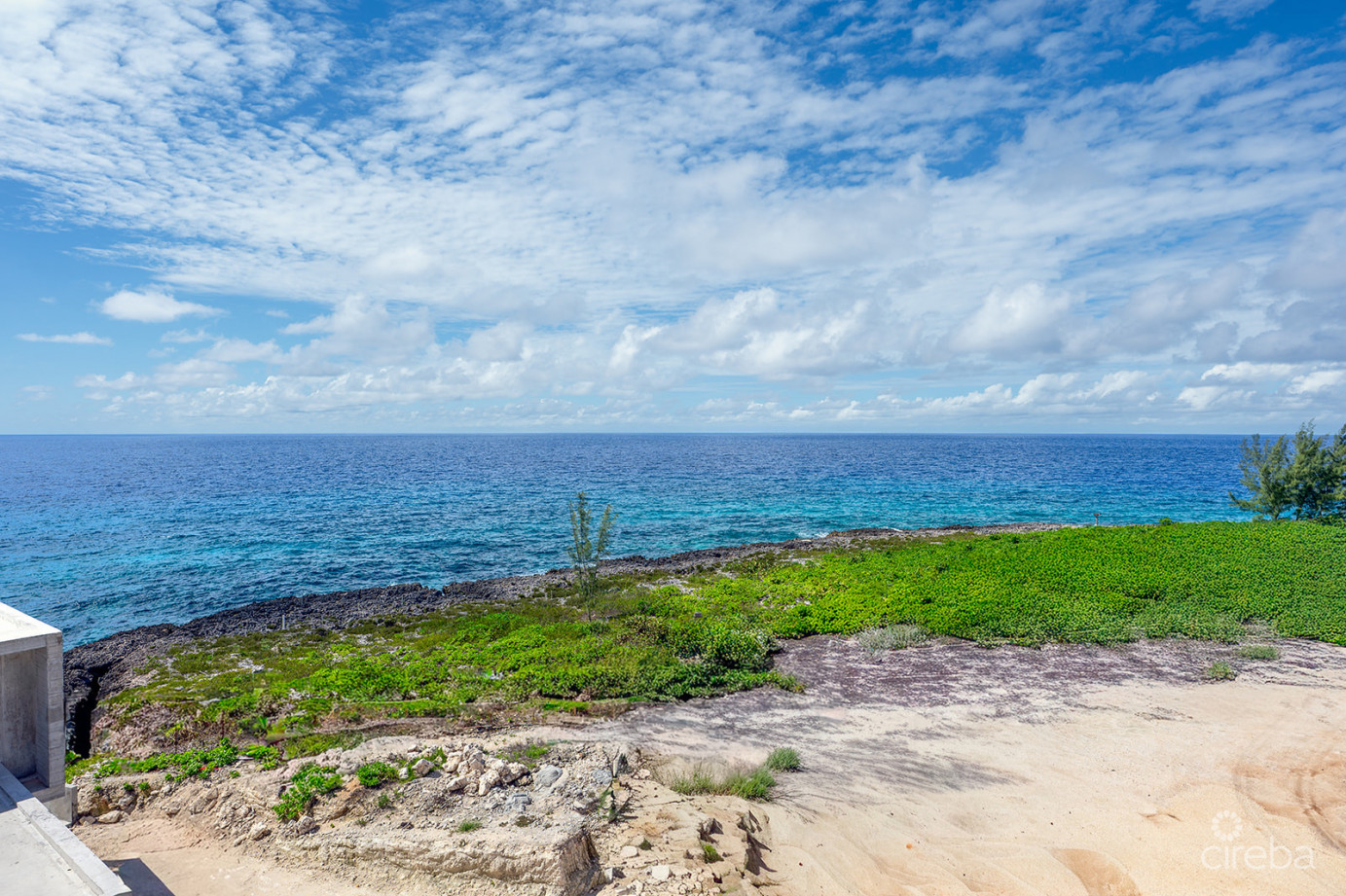 Point West Penthouse #24 - Three Bed Ocean View