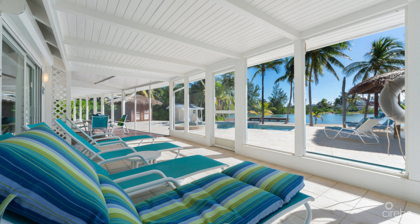 Just 4 Fun - Ultra-private Beachfront Villa, Cayman Kai