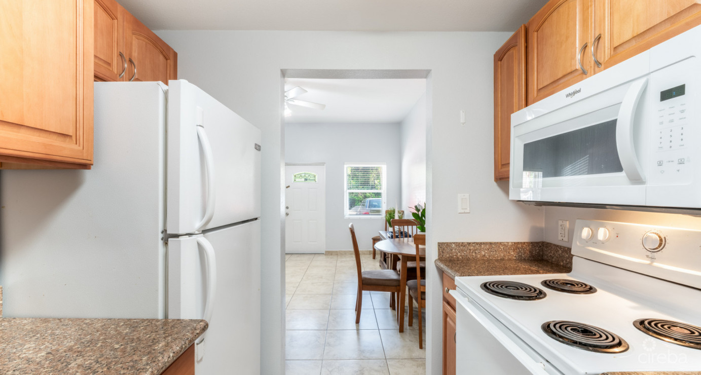 #43 Executive Suites  George Town - Investor Opportunity, 1 Bed Middle Unit