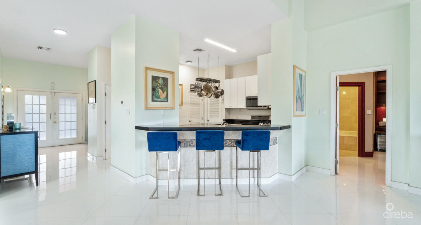 Britannia #630  Seven Mile Corridor - Spacious Corner Unit Canal Front Condo