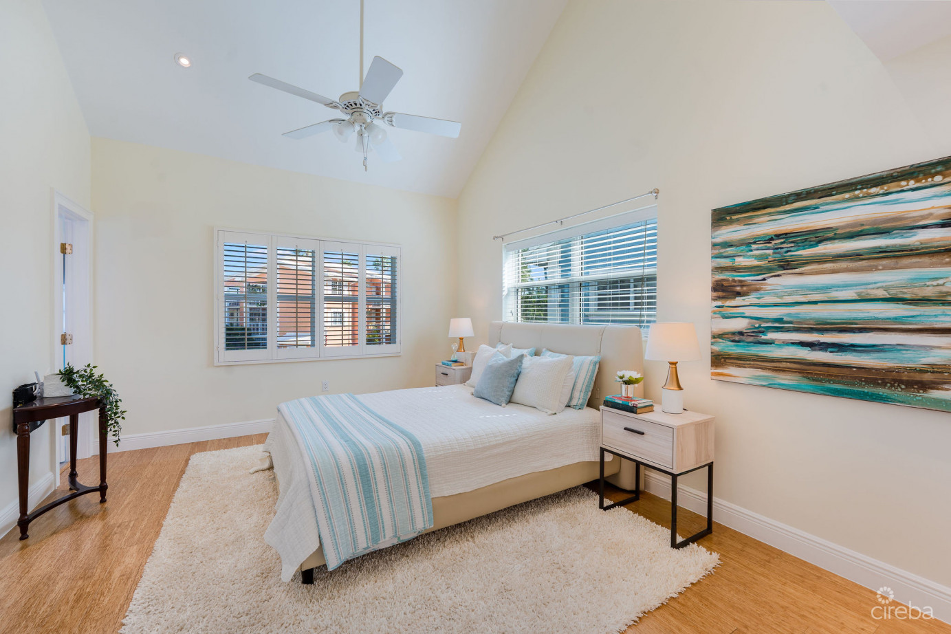 Britannia Regents Court  4-bed Two-storey Home In Smb Corridor