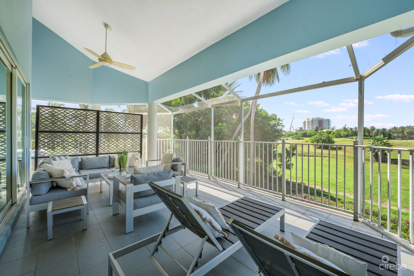 Britannia Regents Court  4-bed Two-storey Home In Smb Corridor