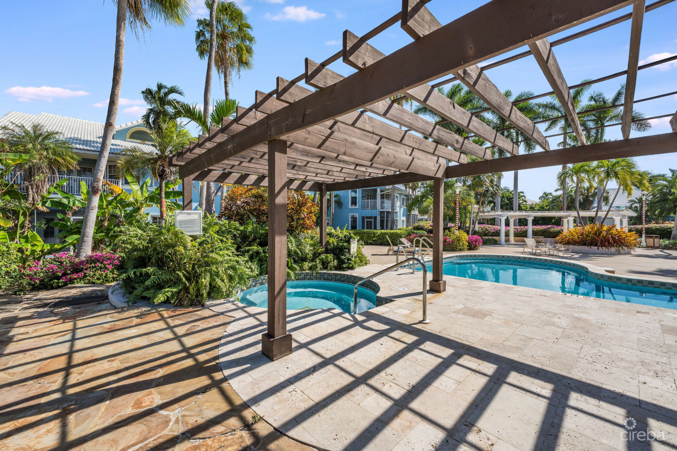 Britannia Regents Court  4-bed Two-storey Home In Smb Corridor