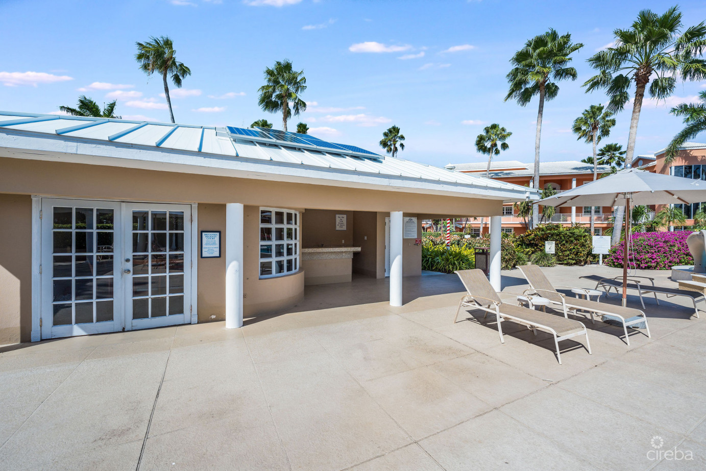 Britannia Regents Court  4-bed Two-storey Home In Smb Corridor