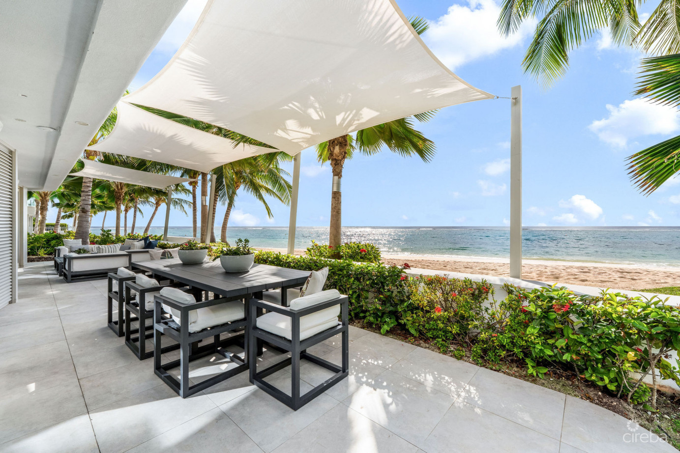 Tides 102, Exclusive Beachfront Villa