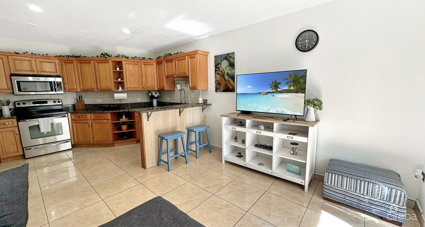 Raleigh Quay 1 Bedroom Condo