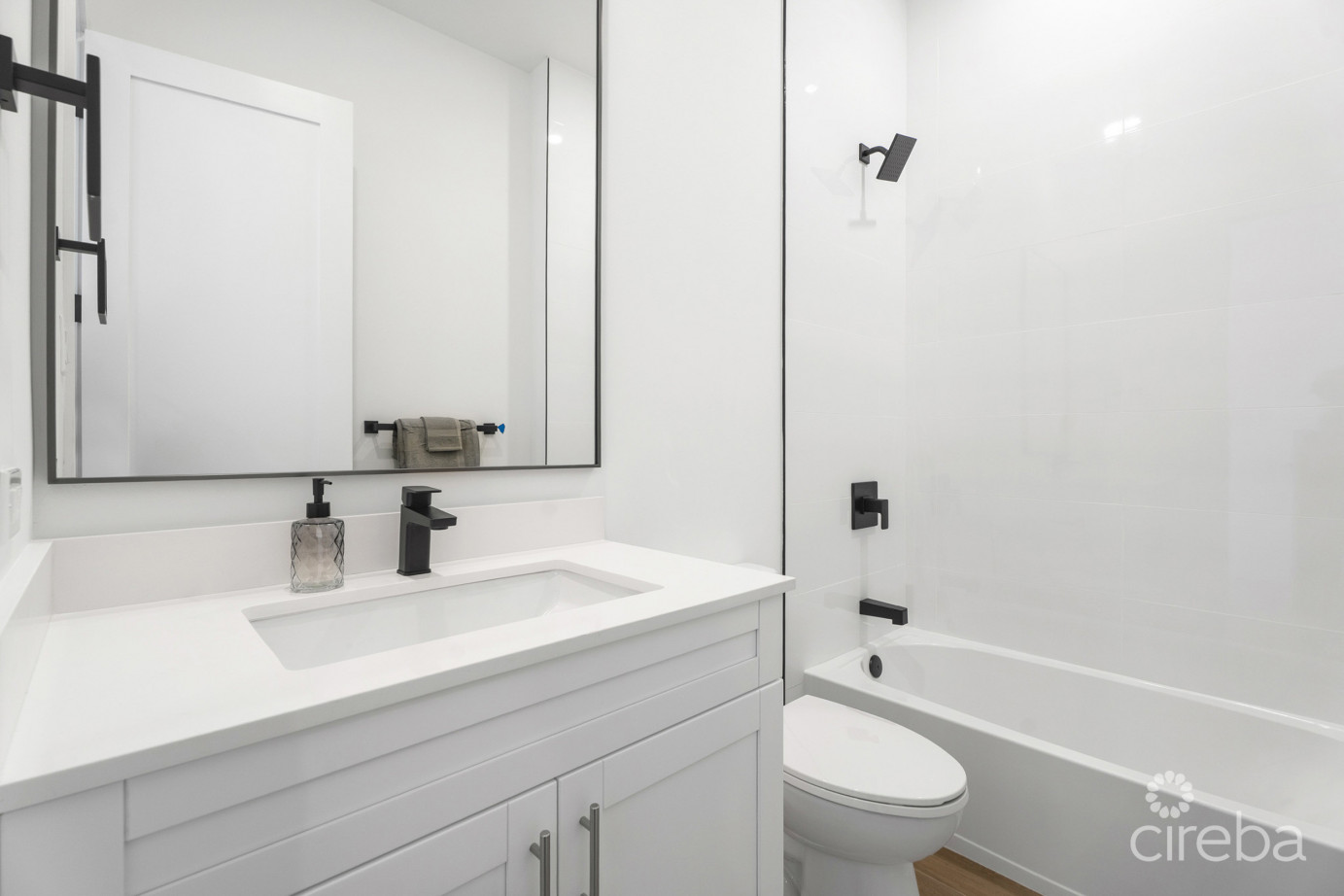 Prive 11 - South Sound Townhome