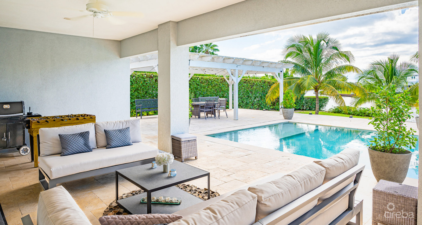 South Reach  Grand Harbour Canal Front Family Home