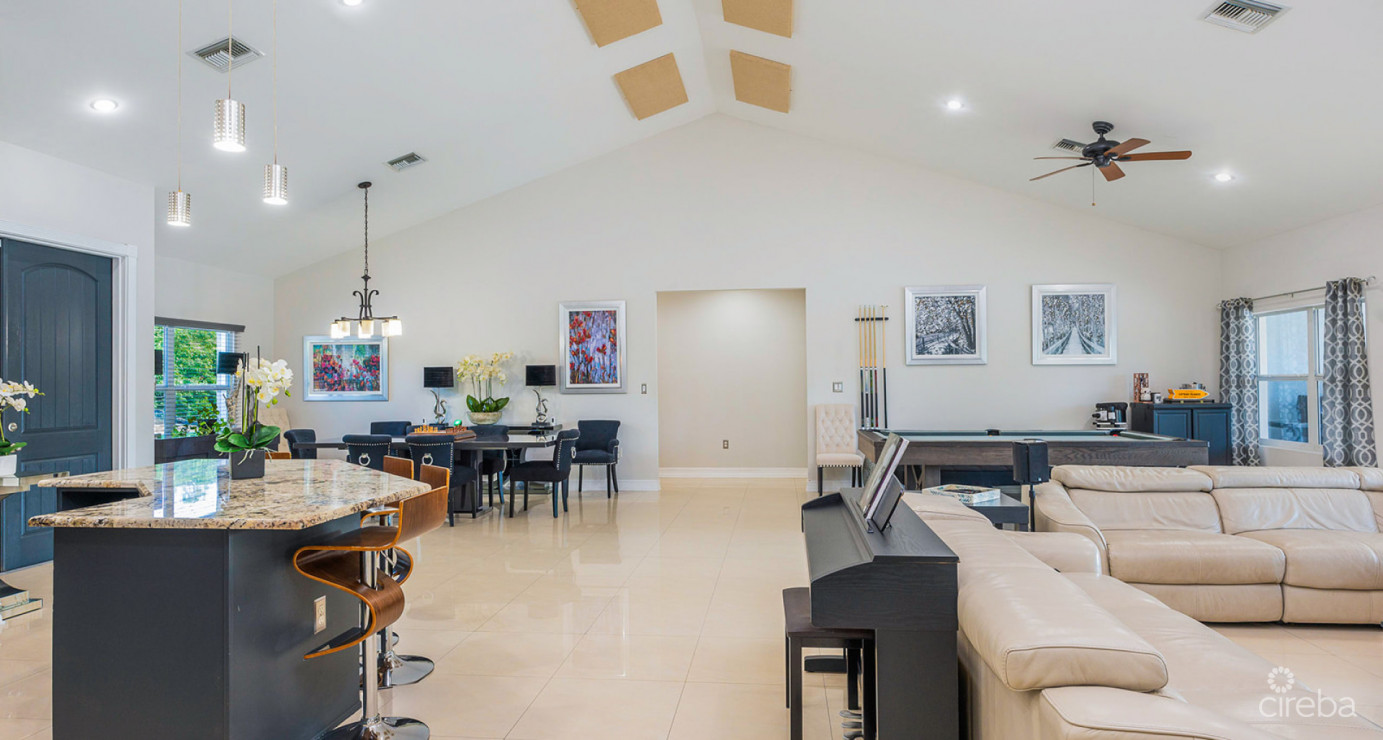 South Reach  Grand Harbour Canal Front Family Home