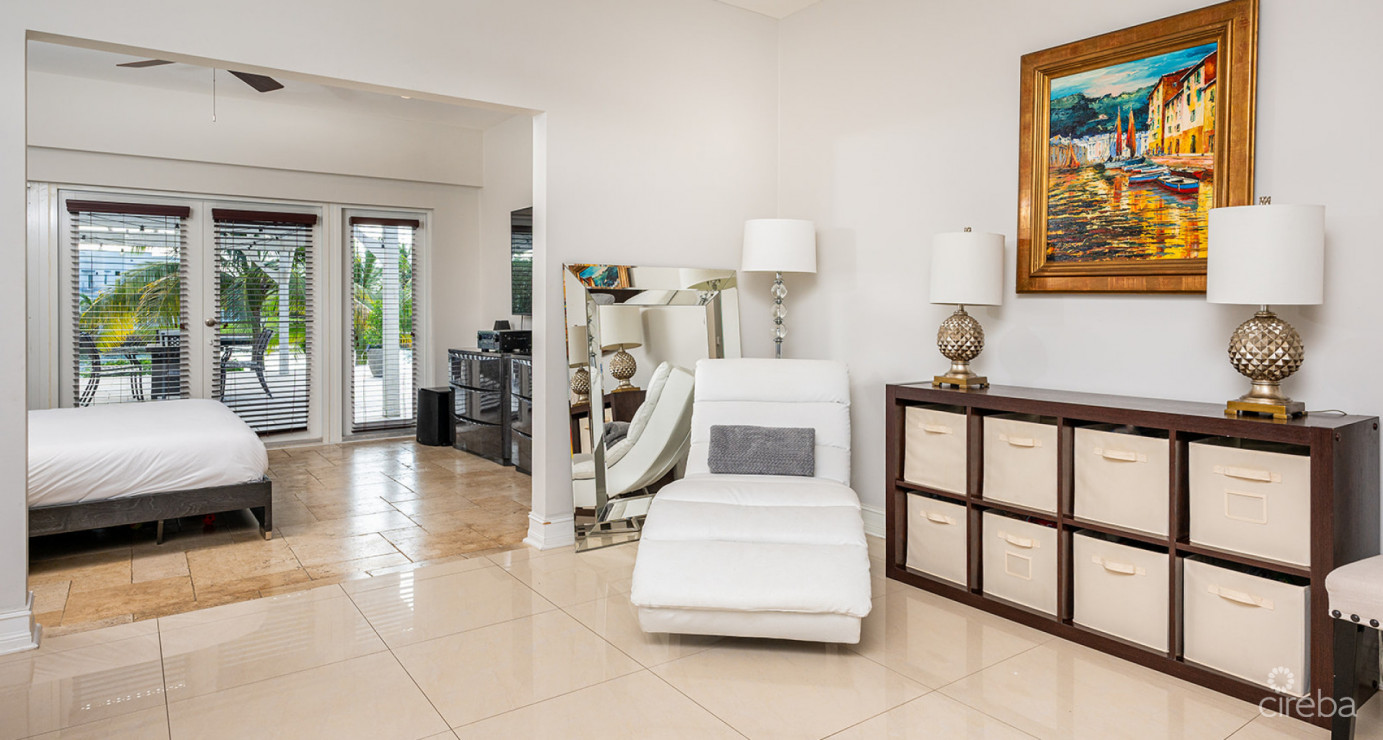 South Reach  Grand Harbour Canal Front Family Home