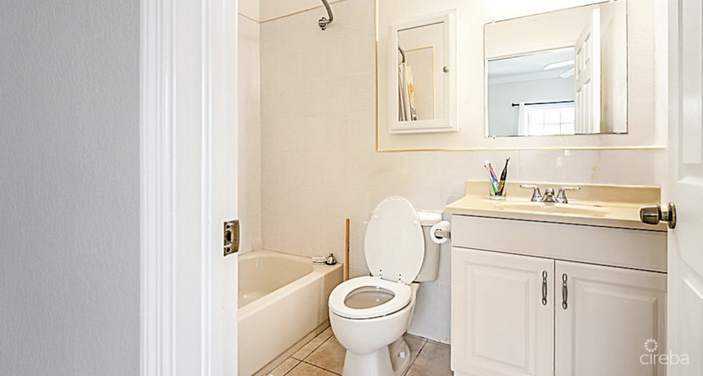 Shoreway #20 Townhome W/ 2 Car Garage!!!