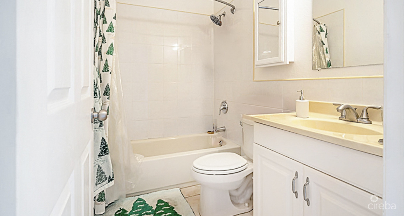 Shoreway #20 Townhome W/ 2 Car Garage!!!