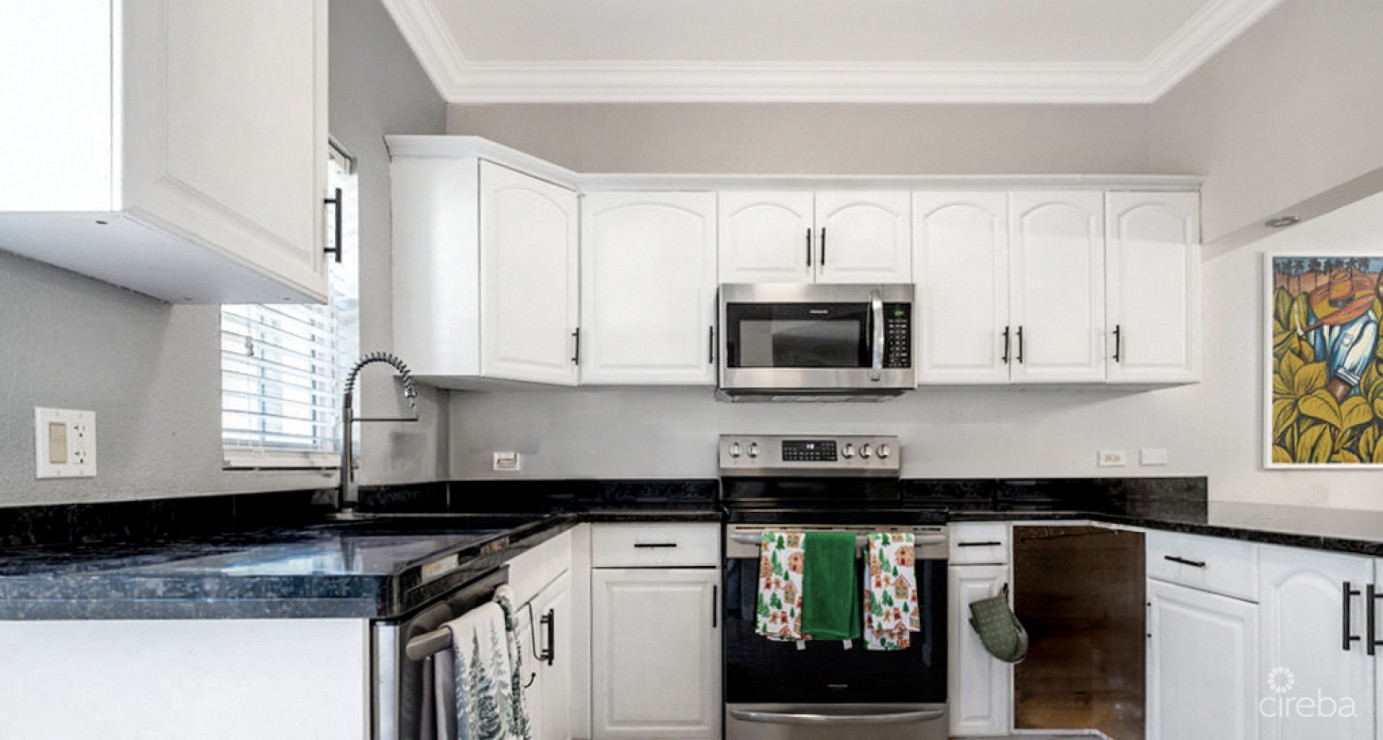 Shoreway #20 Townhome W/ 2 Car Garage!!!