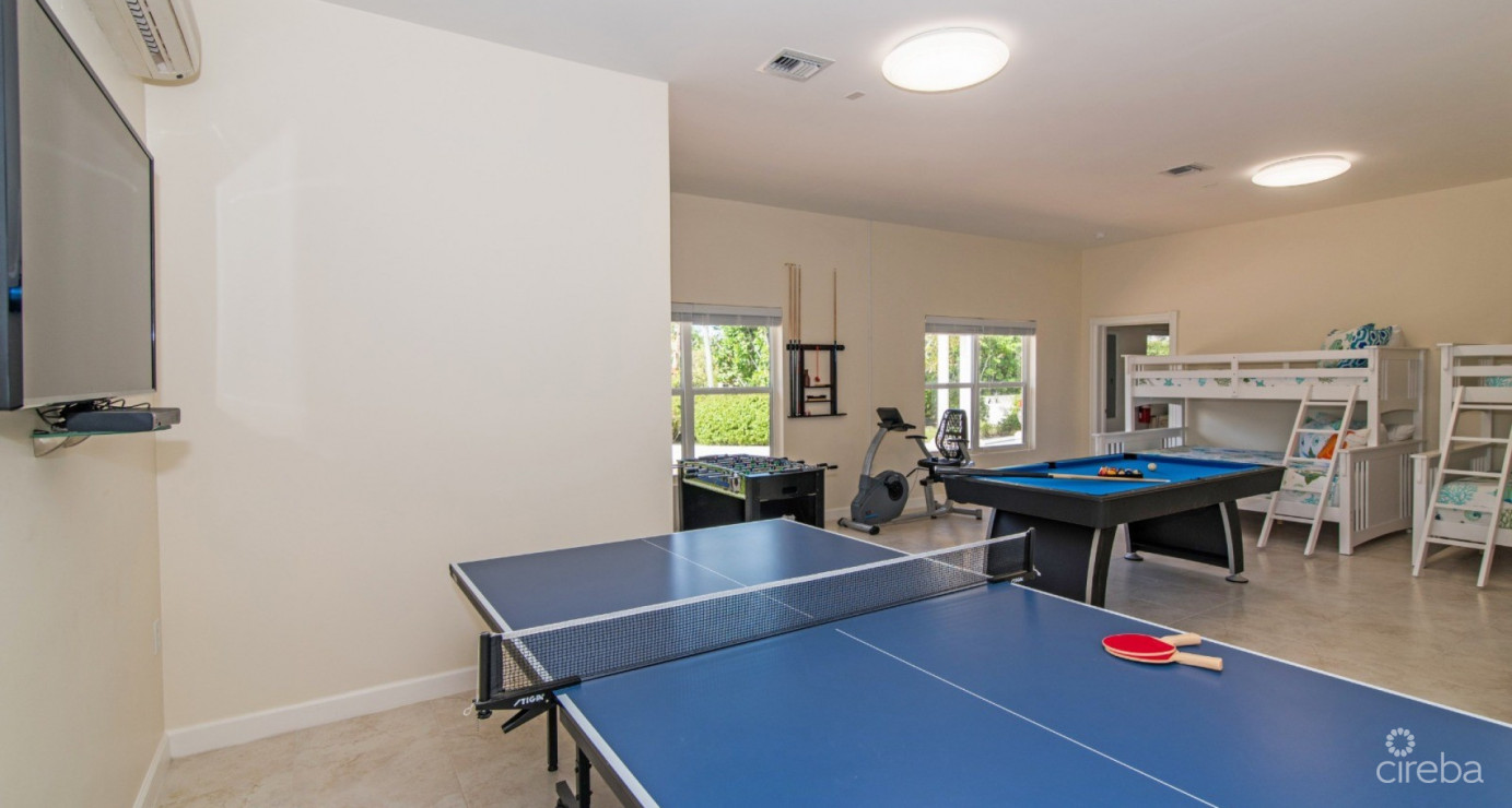 Beachfront Single-level South Sound Home