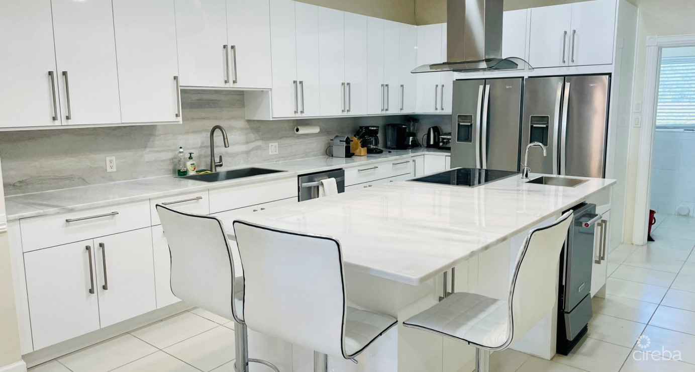 Beachfront Single-level South Sound Home