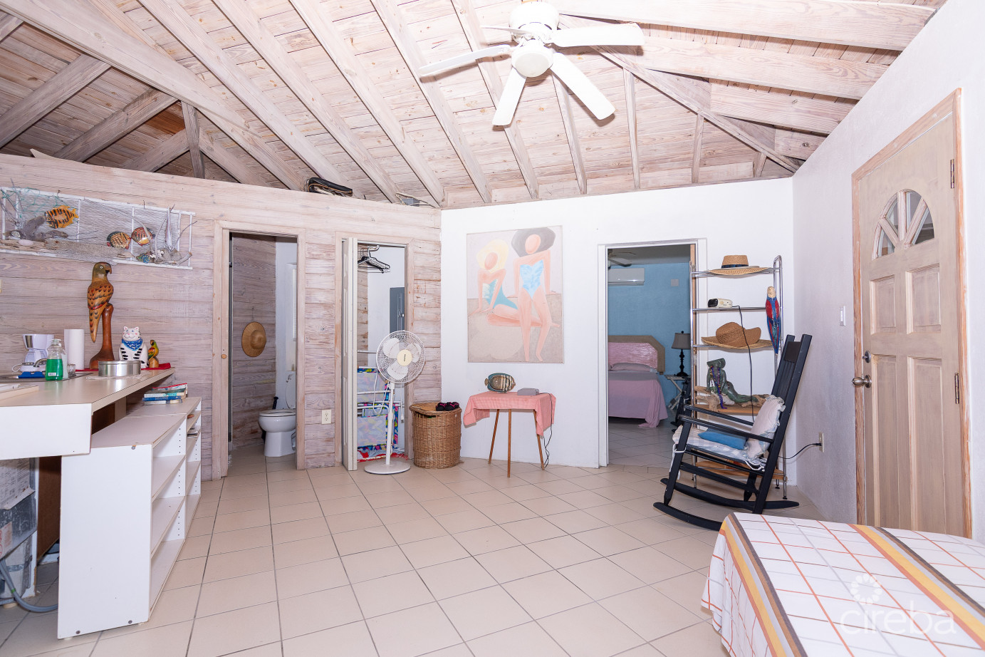 Mr. V's Posto Al Sole