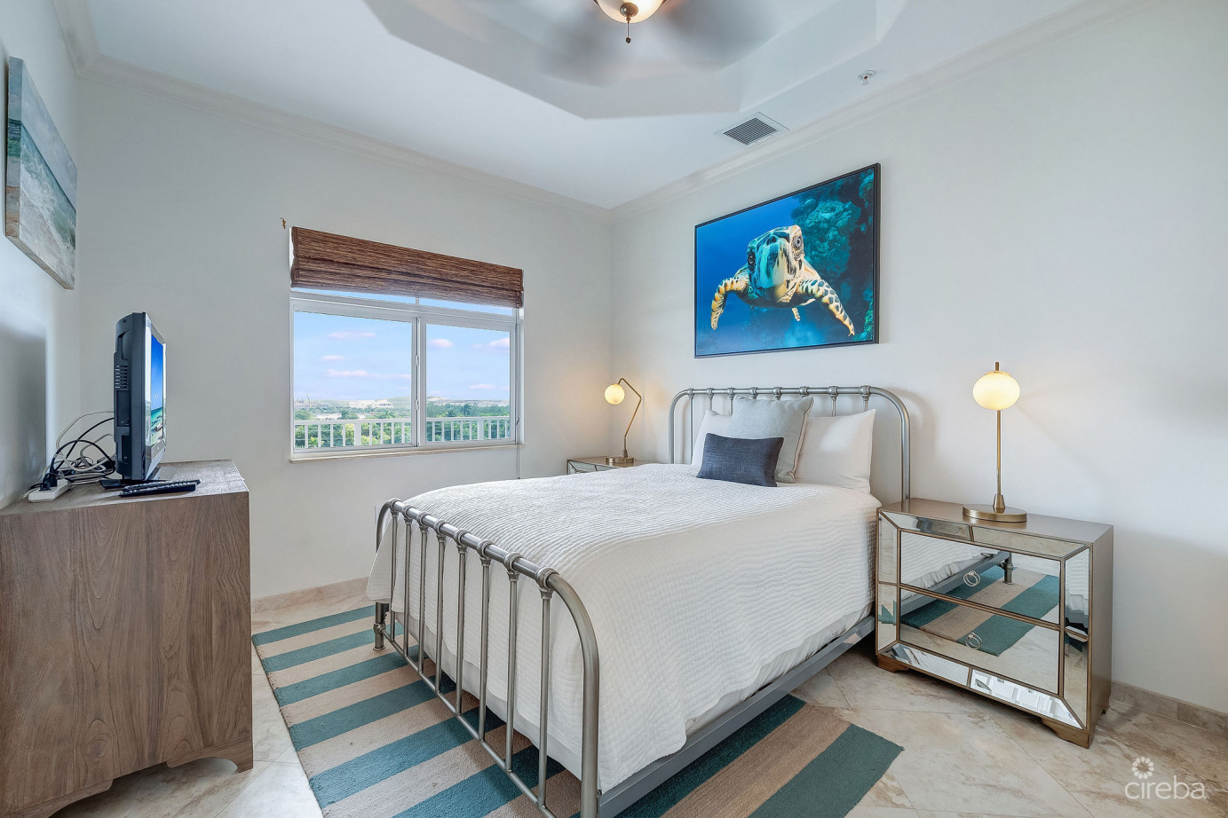 South Bay Beach Club Penthouse 36 With Parking Space - 3 Bedroom