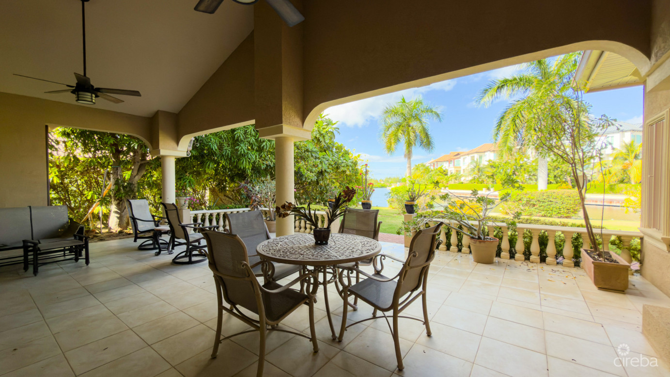 Yacht Club Canal Front Home 3 Bed