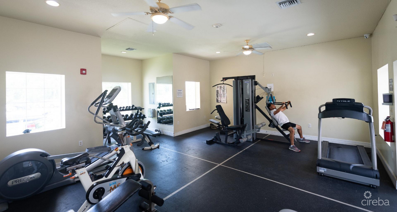 #120c Lakeside 2 Bed Condo