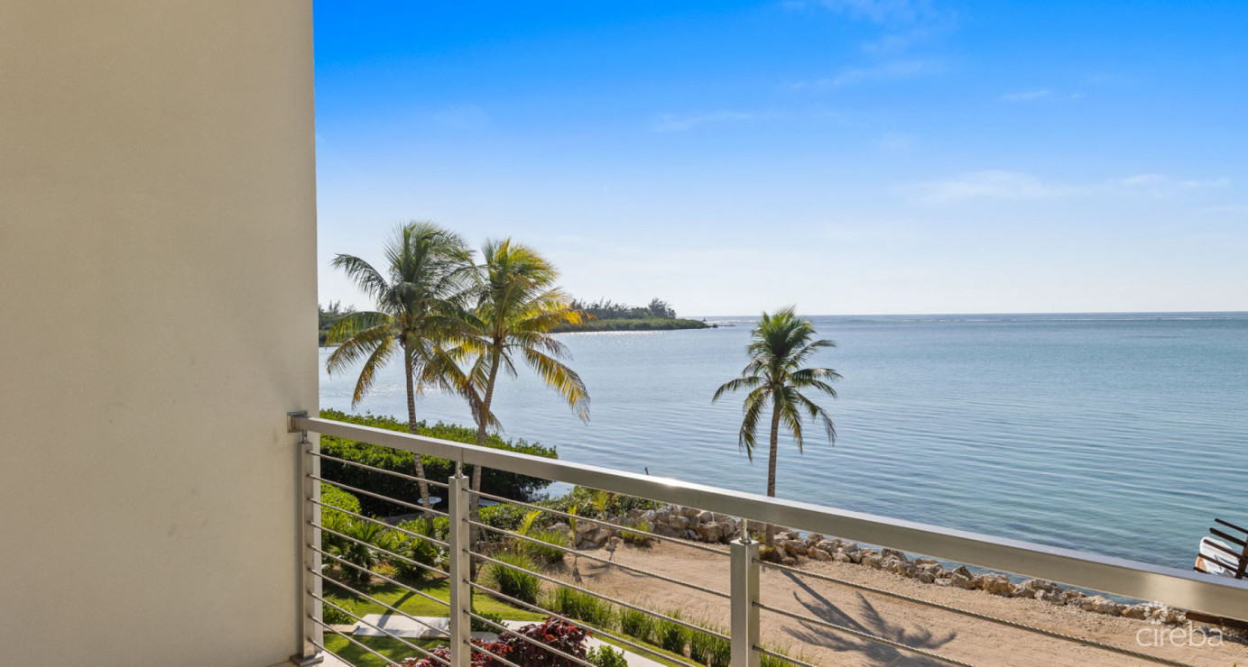 Indigo Bay - Incredible Seafront Residence