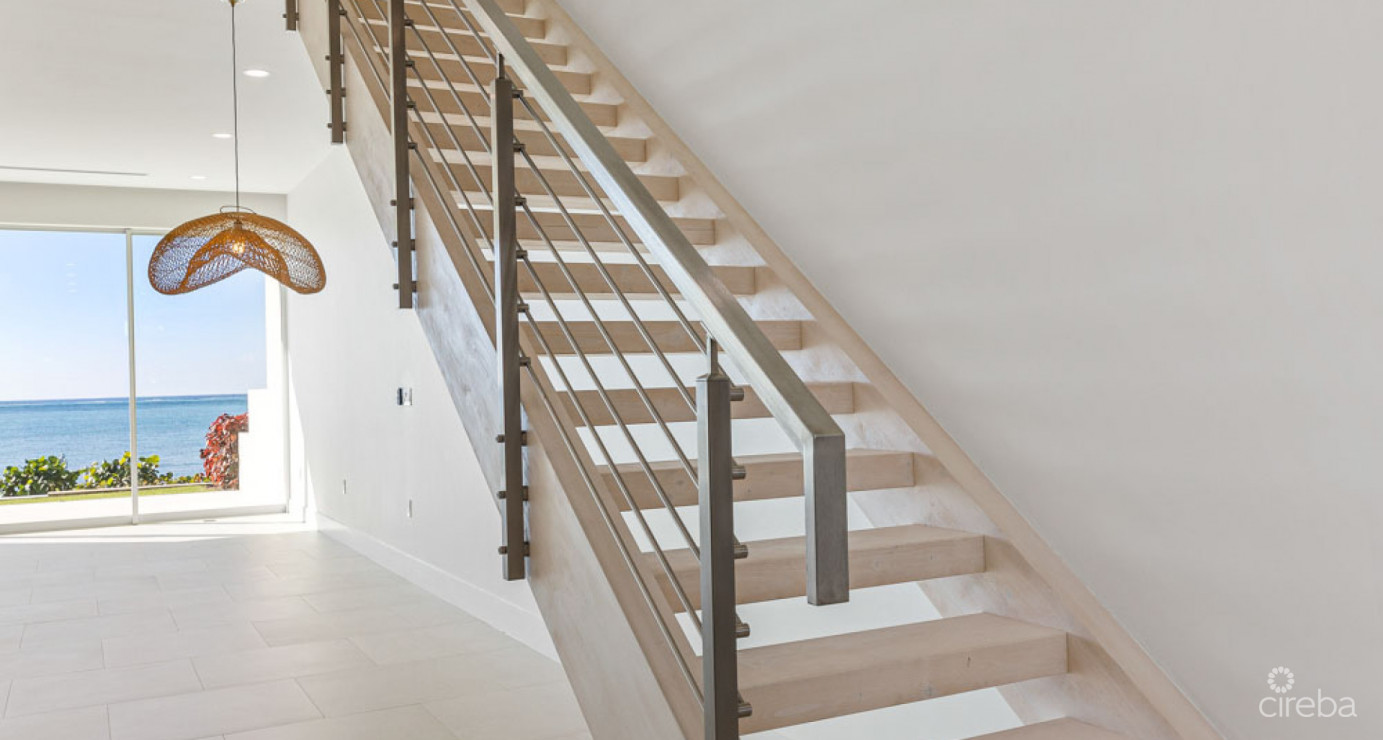 Indigo Bay - Incredible Seafront Residence