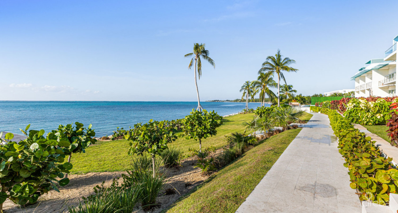 Indigo Bay - Incredible Seafront Residence