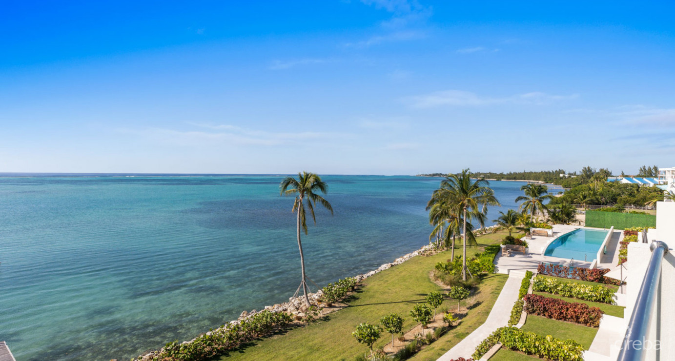 Indigo Bay - Incredible Seafront Residence