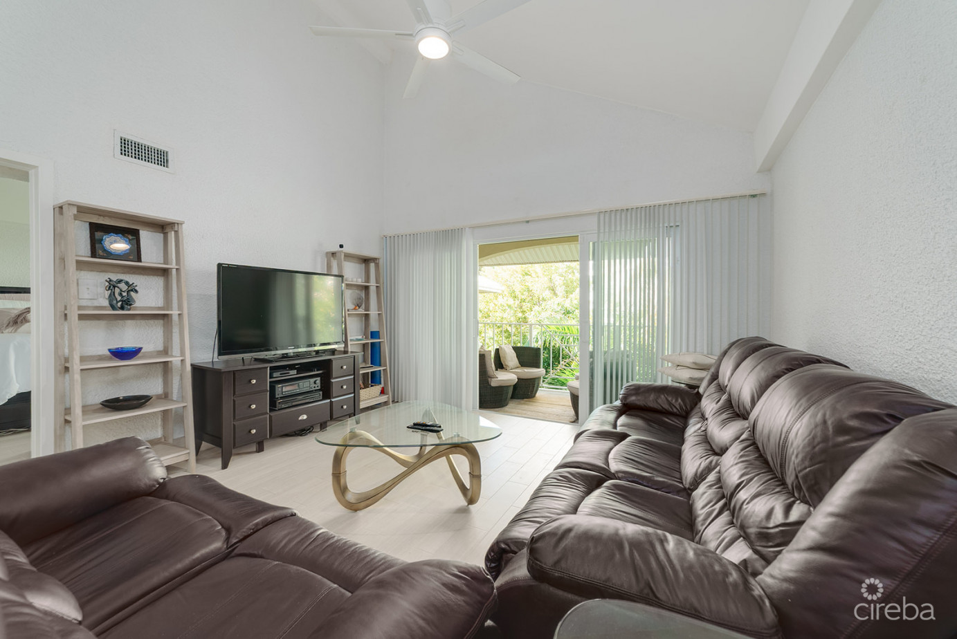 Sunset Cove 3rd Floor Renovated 2 Bedroom