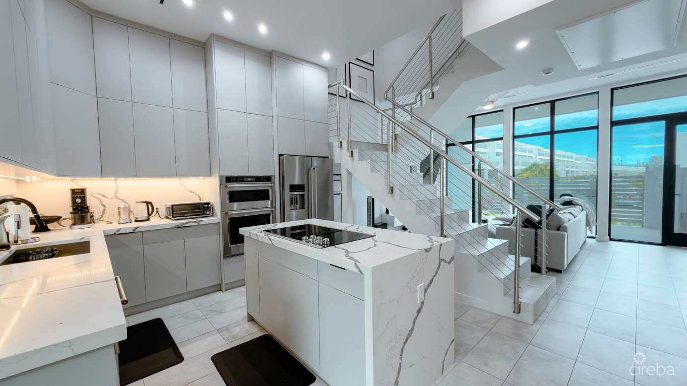 Bahia  Corner Townhouse 3 Bed