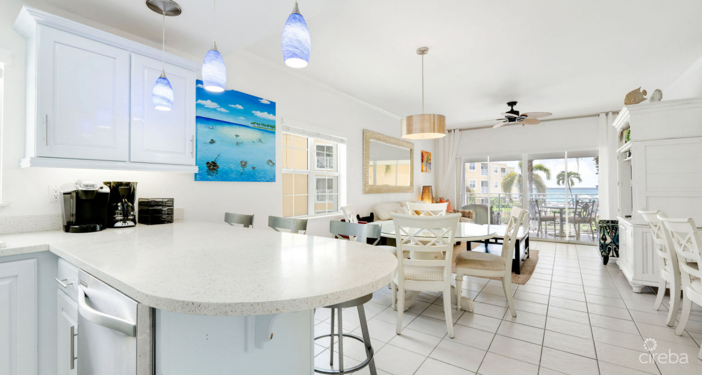 Regal Beach Club  523