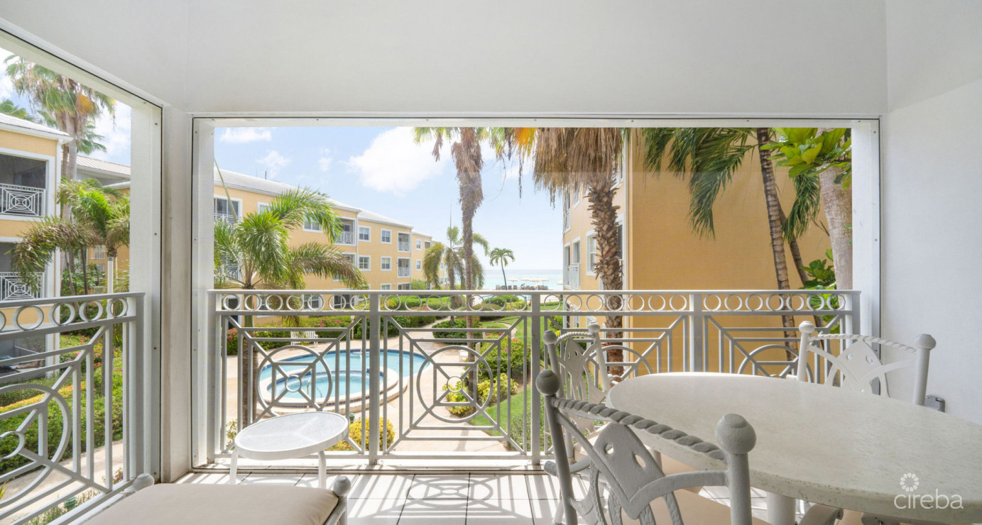 Regal Beach Club  523