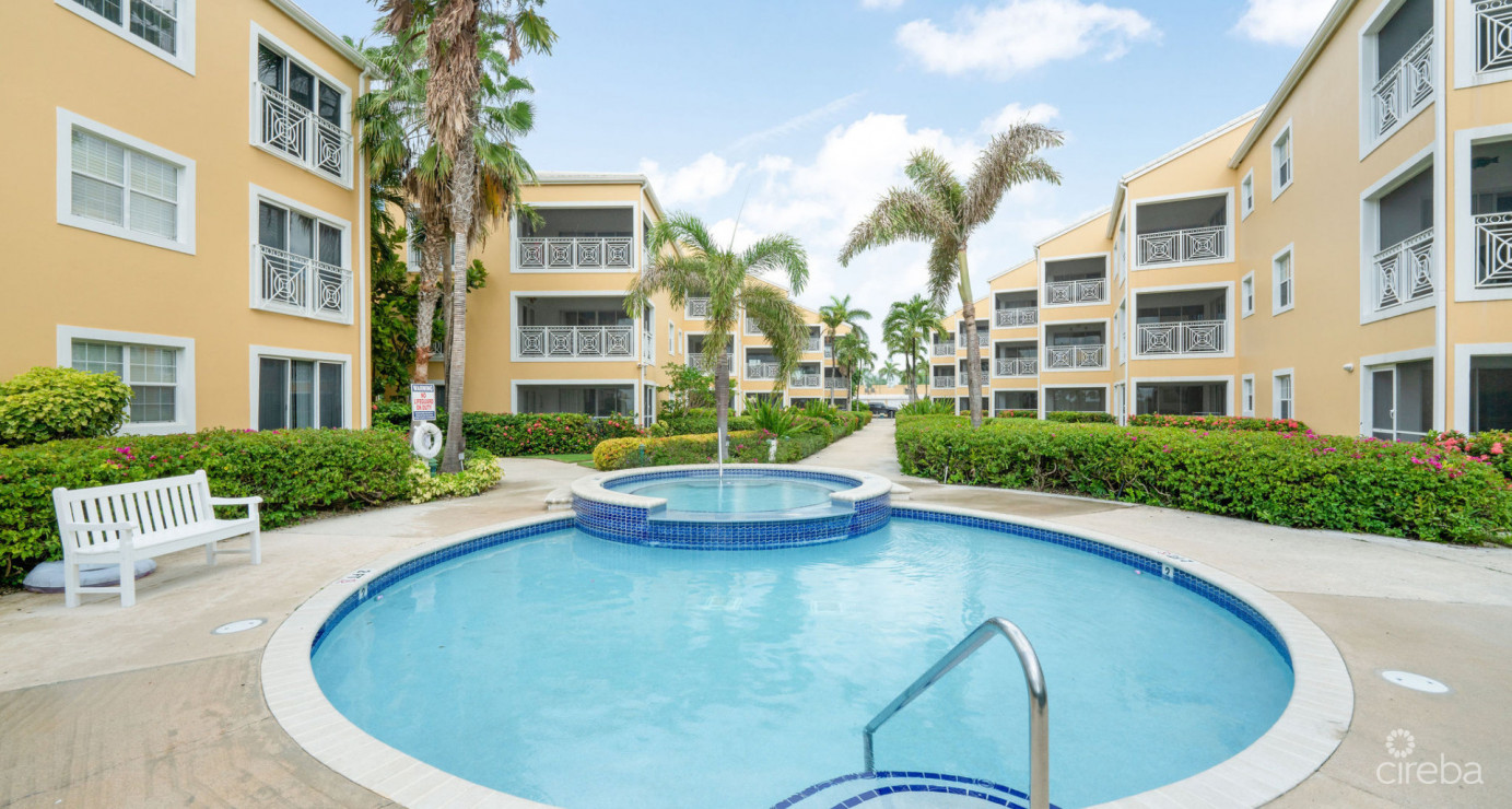 Regal Beach Club  523