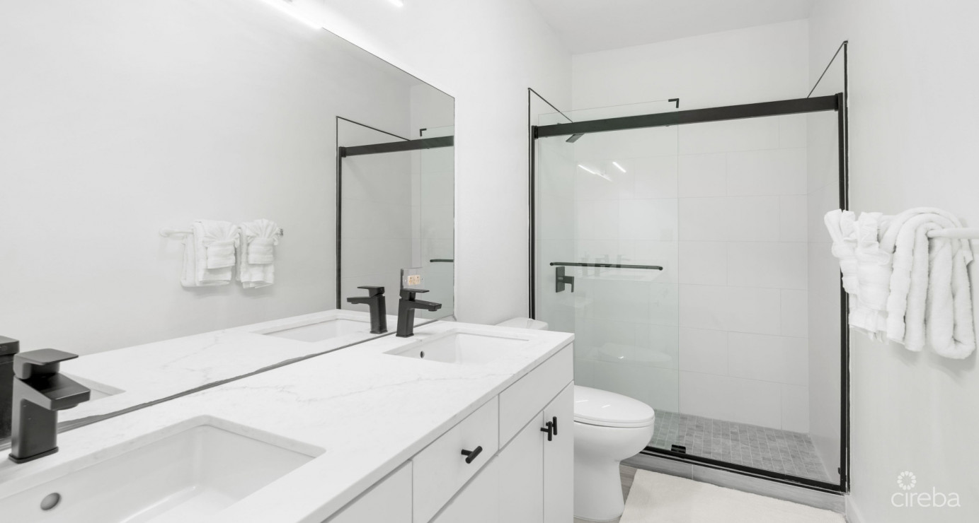 Twinflower Apartment #4