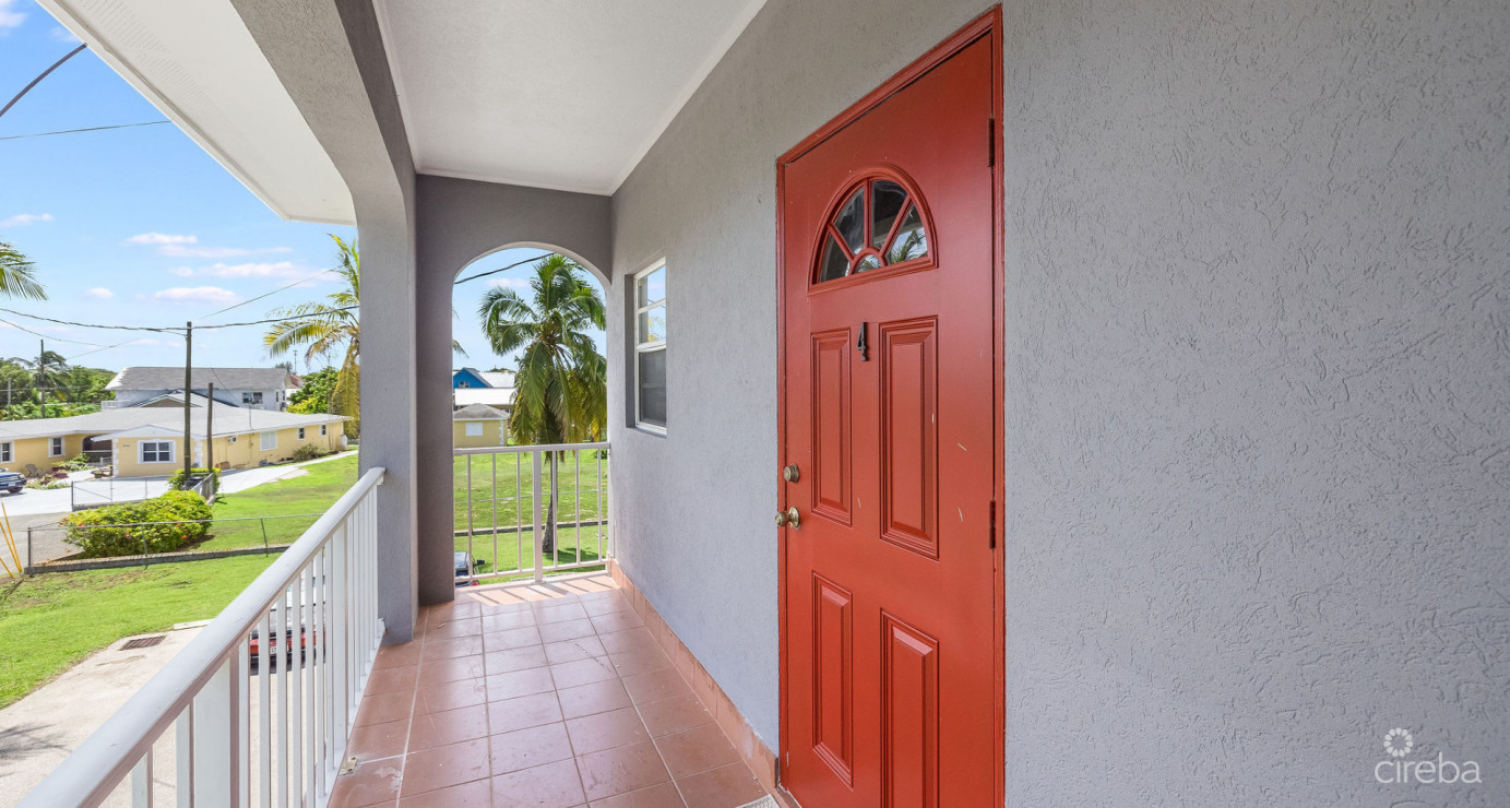 Twinflower Apartment #4