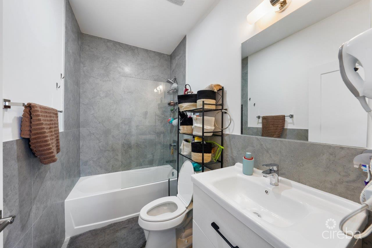 Mantras 2 Bed Modern Close To The Beach