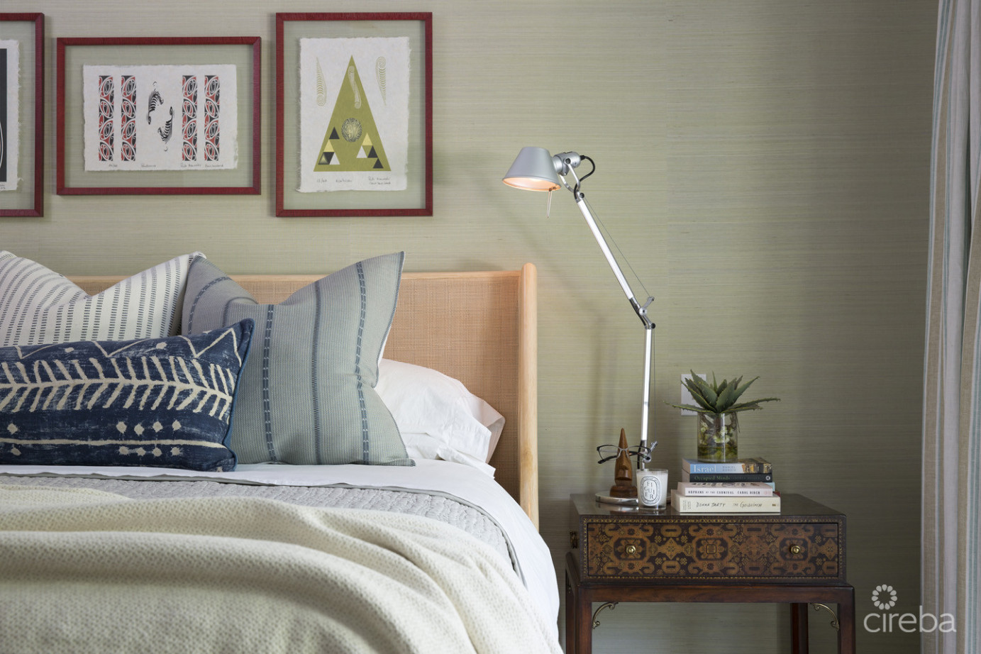 Timeless Designer South Sound Home With Pool  And Guest Cottage