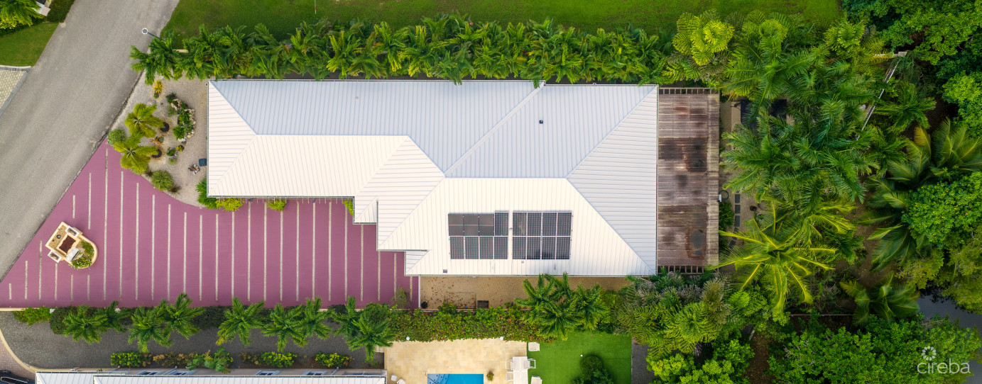 Bimini Drive - Large Family Home In Gated Grand Harbour Community