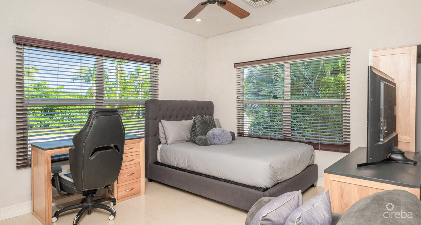 South Reach  Grand Harbour Canal Front Family Home