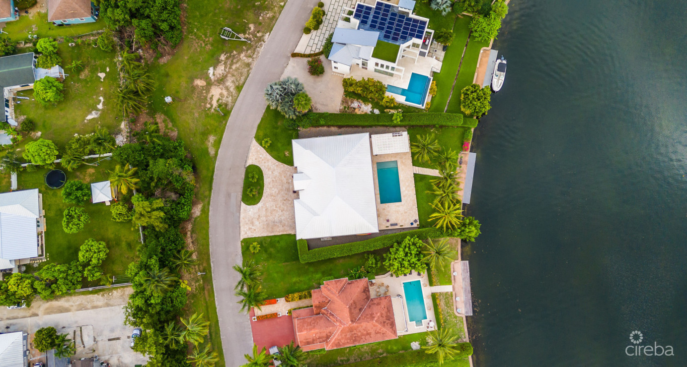 South Reach  Grand Harbour Canal Front Family Home