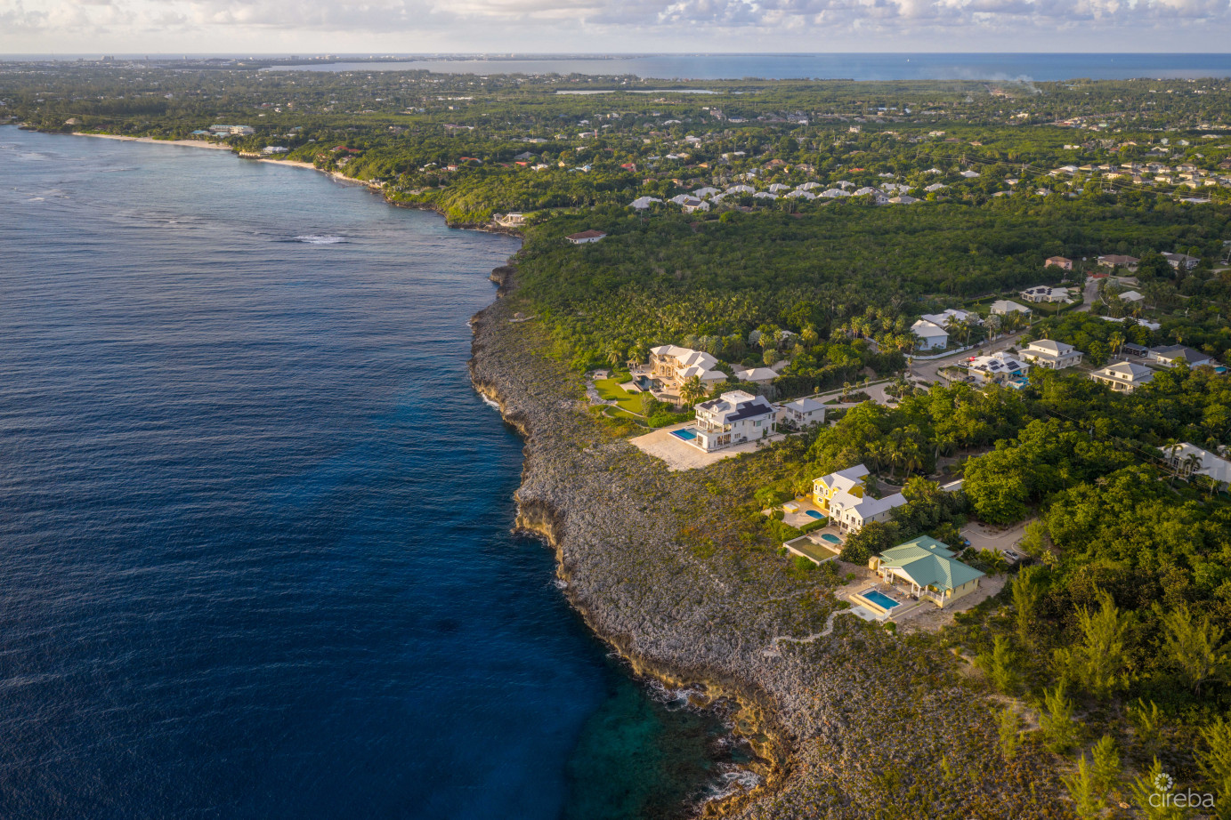 4 Bed Ocean Front In Savannah