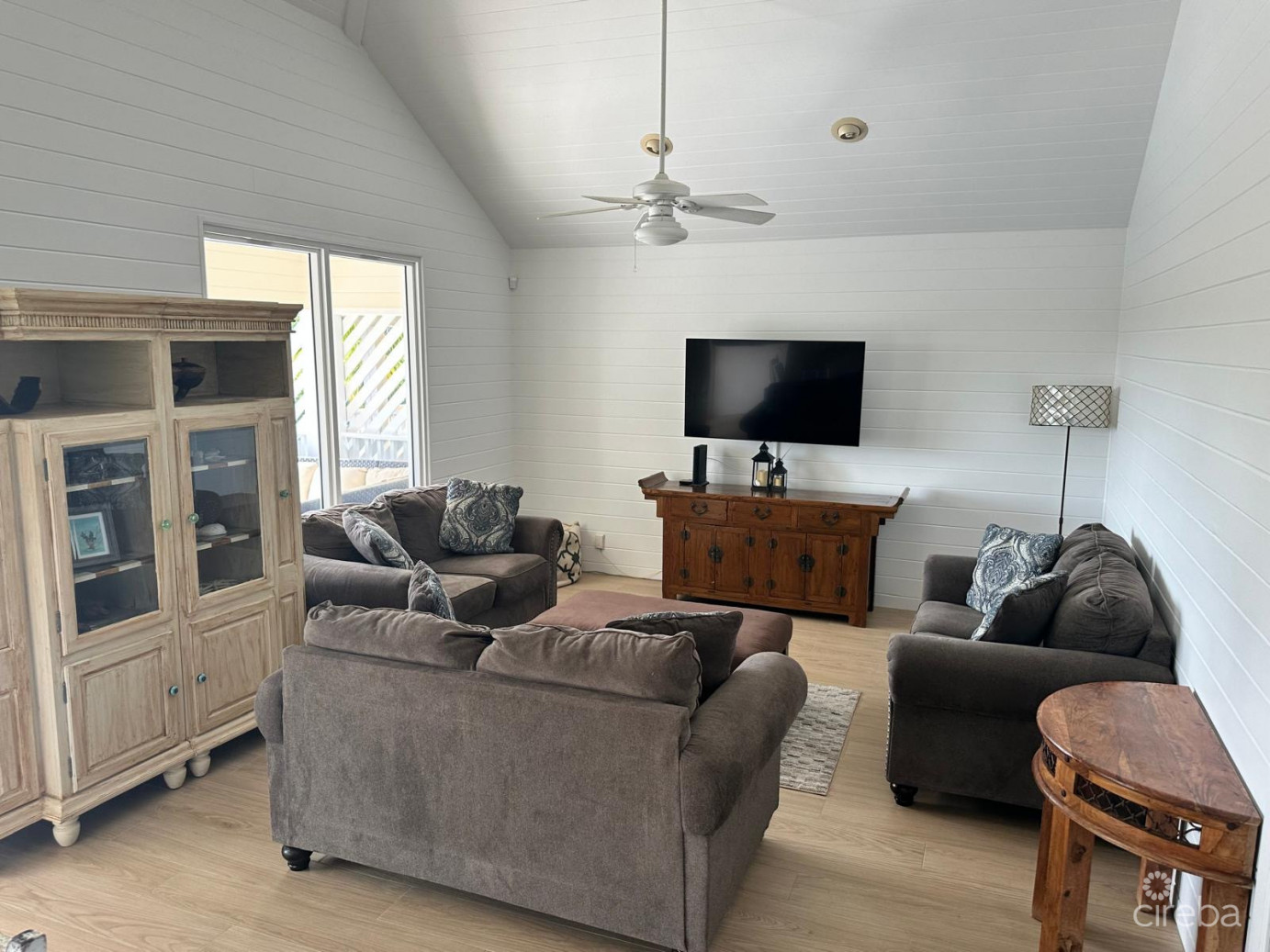 #1 Canal Home Uncle Bob Lane