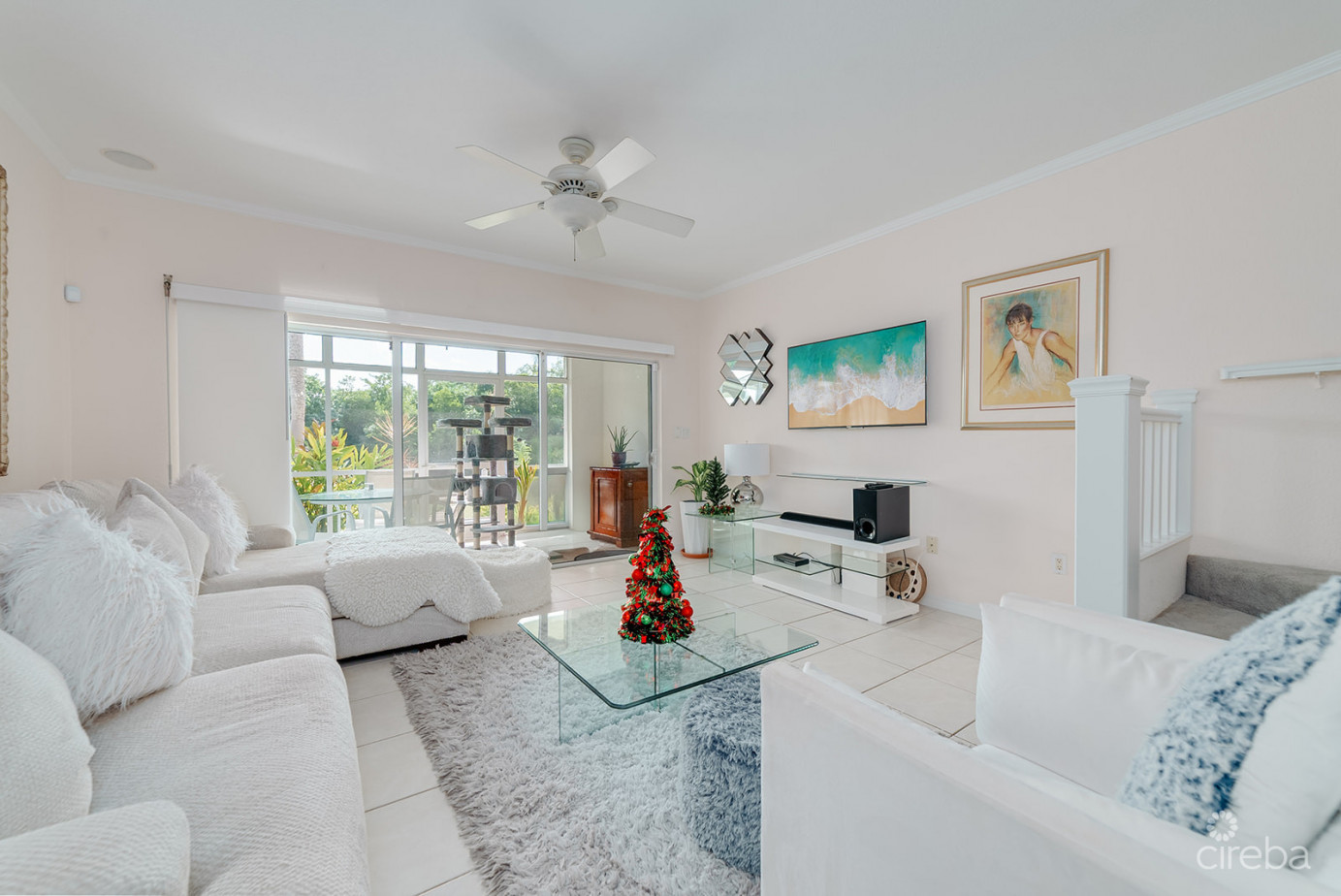 The Moorings, Stunning Canal Front Townhome, 3 Bed 3.5 Bathroom With Gorgeous Views Of The Canal