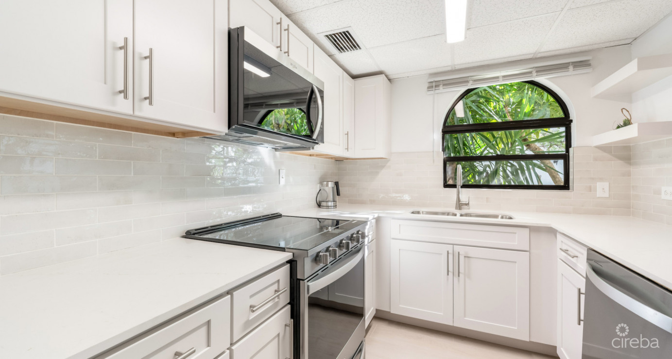 Lime Tree Bay Upgraded Studio