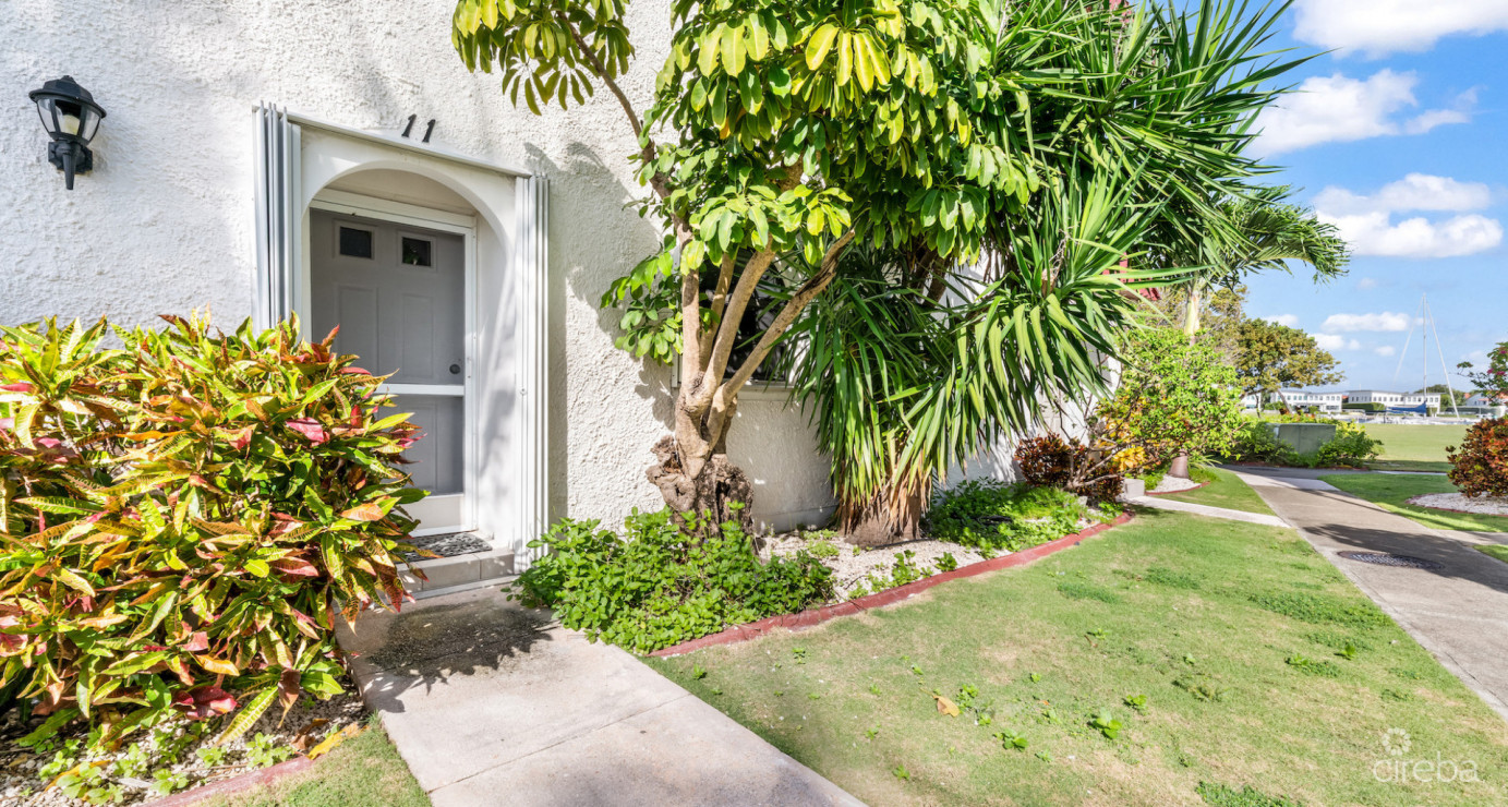 Lime Tree Bay Upgraded Studio