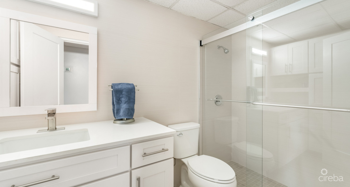 Lime Tree Bay Upgraded Studio